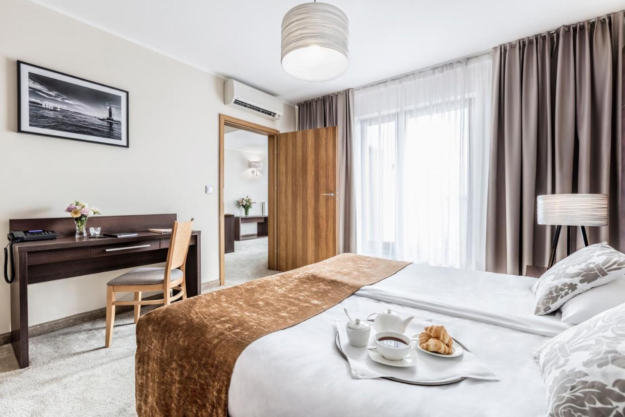 Mercure Wiazowna Brant Buitenkant foto