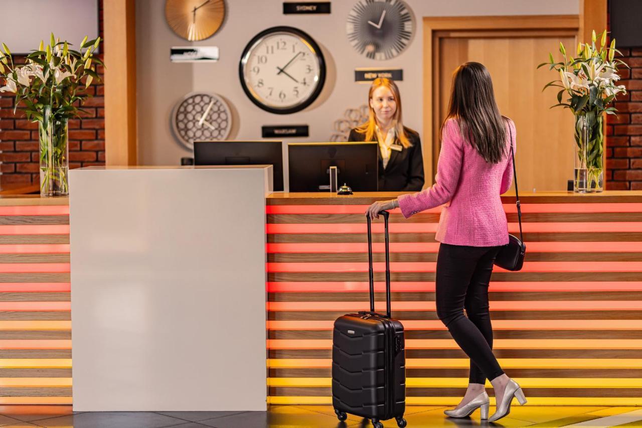 Mercure Wiazowna Brant Buitenkant foto