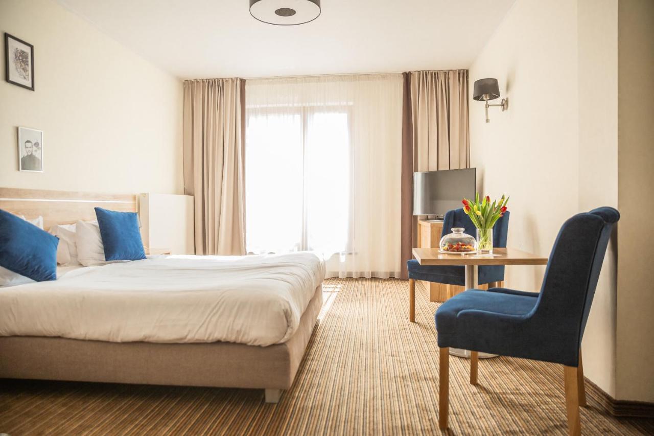 Mercure Wiazowna Brant Buitenkant foto
