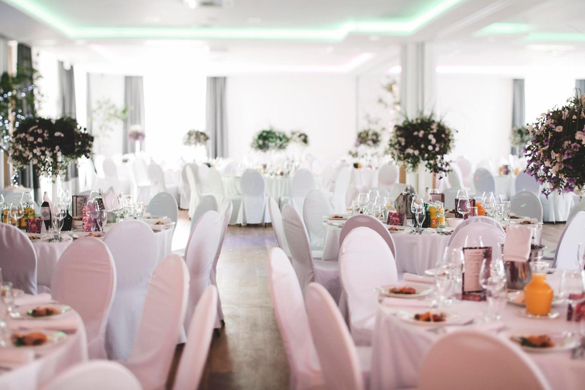 Mercure Wiazowna Brant Buitenkant foto